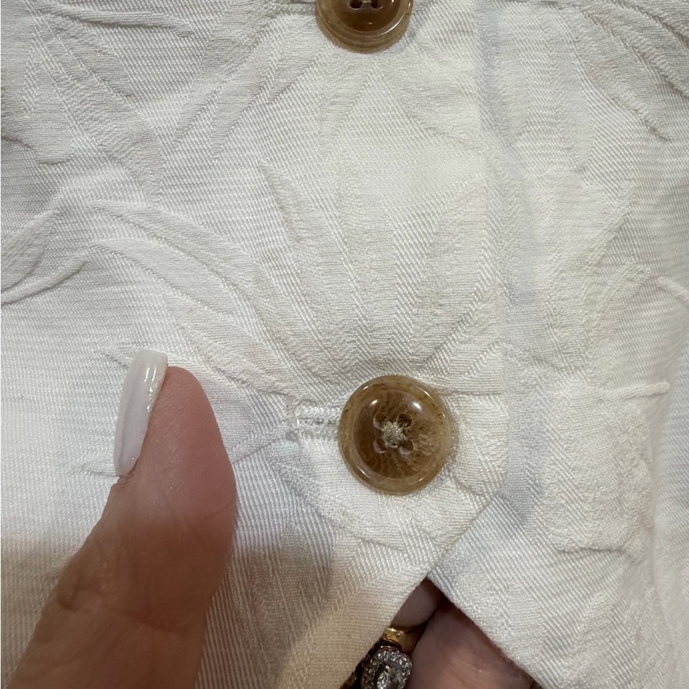 House of Harlow 1960 Off White Minimalist Vest Triple Button Quiet Luxury Size L - Picture 6 of 7